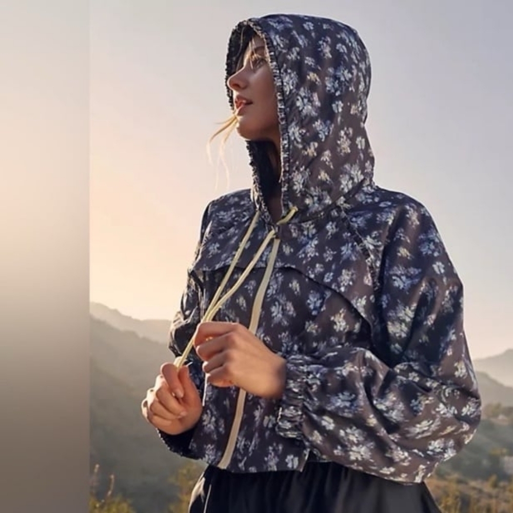 LAST ONE! Free People Movement Break My Heart Jacket